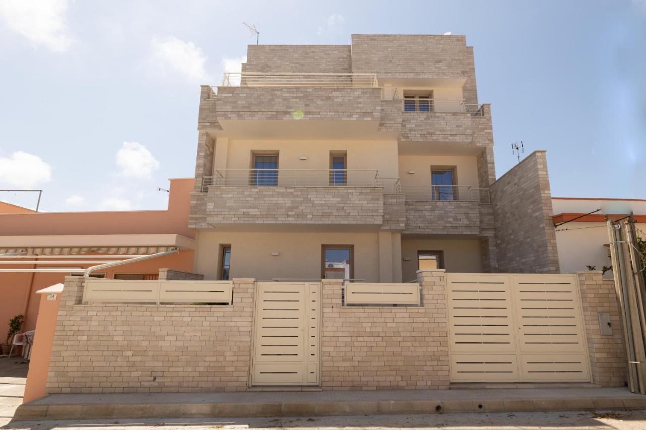 توري سان جيوفاني أوغينتو Room Salento Palace المظهر الخارجي الصورة