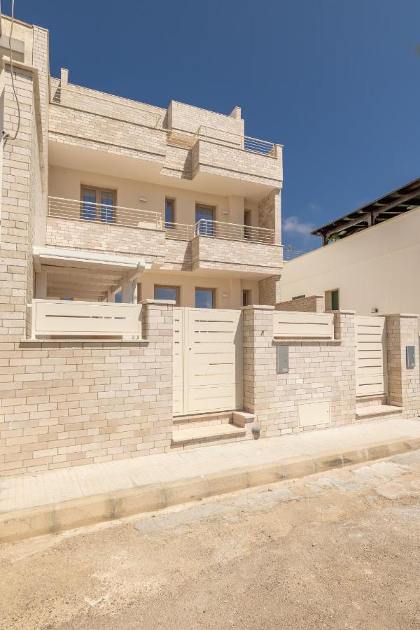 توري سان جيوفاني أوغينتو Room Salento Palace المظهر الخارجي الصورة
