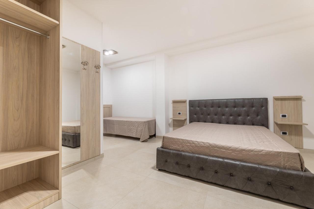 توري سان جيوفاني أوغينتو Room Salento Palace المظهر الخارجي الصورة