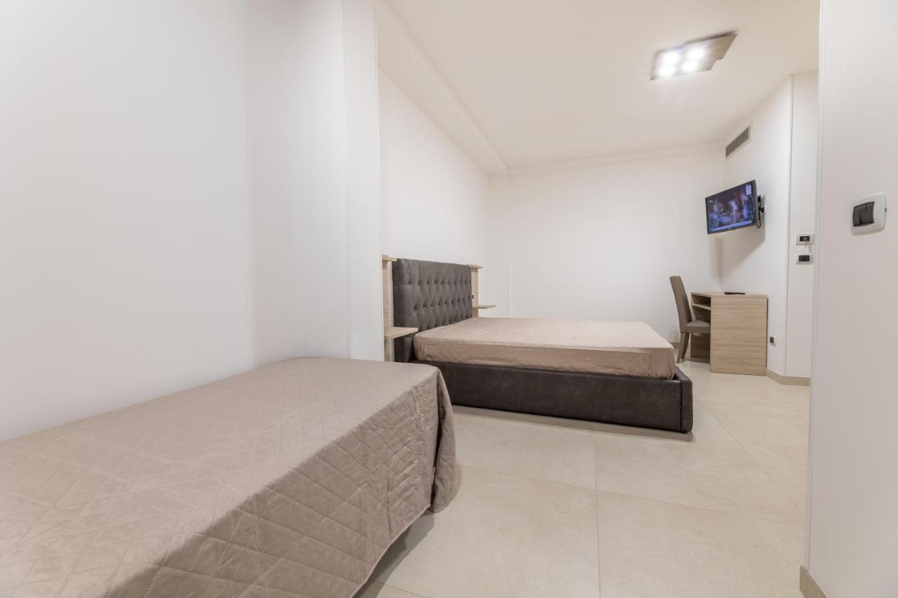 توري سان جيوفاني أوغينتو Room Salento Palace المظهر الخارجي الصورة